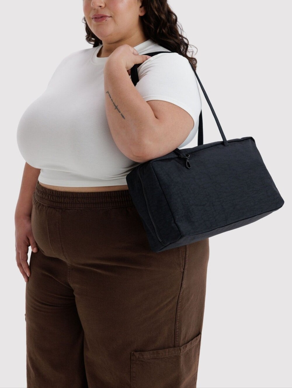 Baggu Medium Nylon Bowler Bag (black) - Picture 5 of 7